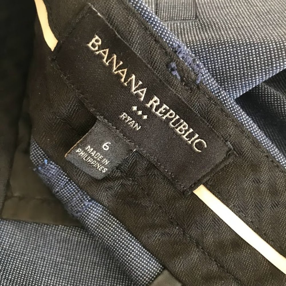 A bundle of banana republic and limited Size 6 Pants